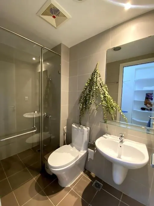 Charming 2 Bedroom Apartment In Masteri Thao Dien Ho Chi Minh City 0*,